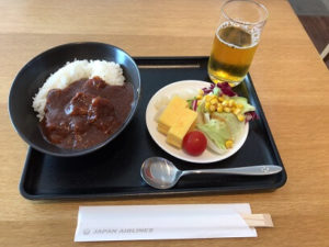 サクララウンジのJALカレー