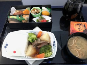 ANA国際線ビジネスクラスの機内食